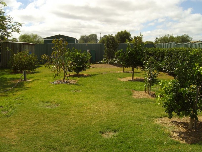 25 Free St, Nobby QLD 4360