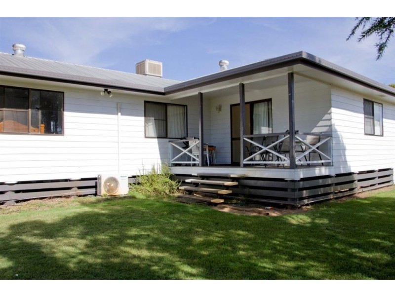 47 Mckenzie Street, Millmerran QLD 4357