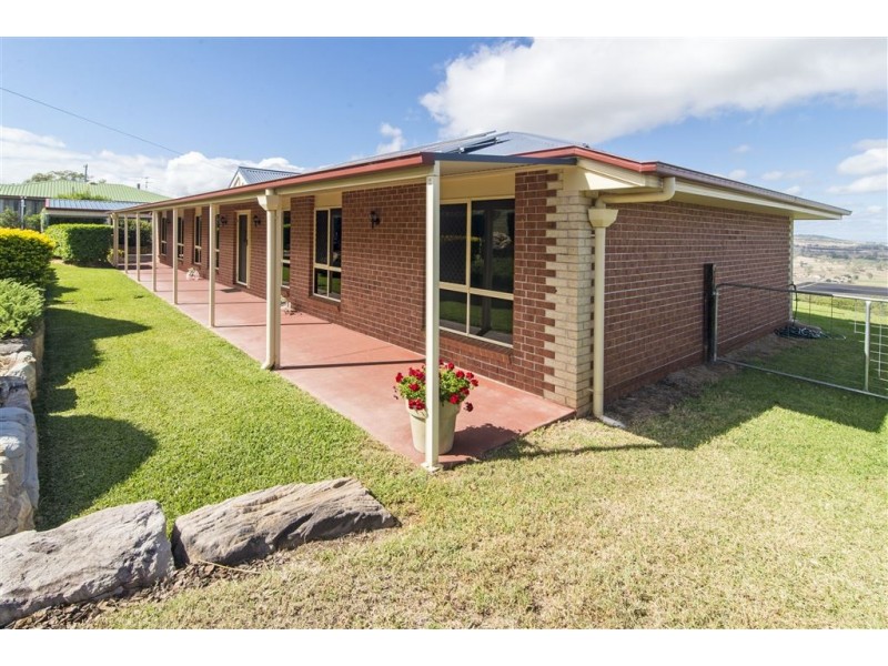 13 Koala Drive, Gowrie Junction QLD 4352