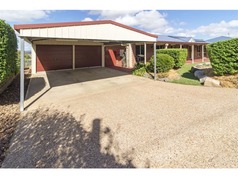 13 Koala Drive, Gowrie Junction QLD 4352