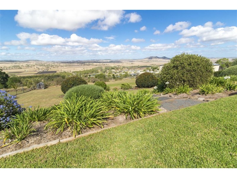 13 Koala Drive, Gowrie Junction QLD 4352
