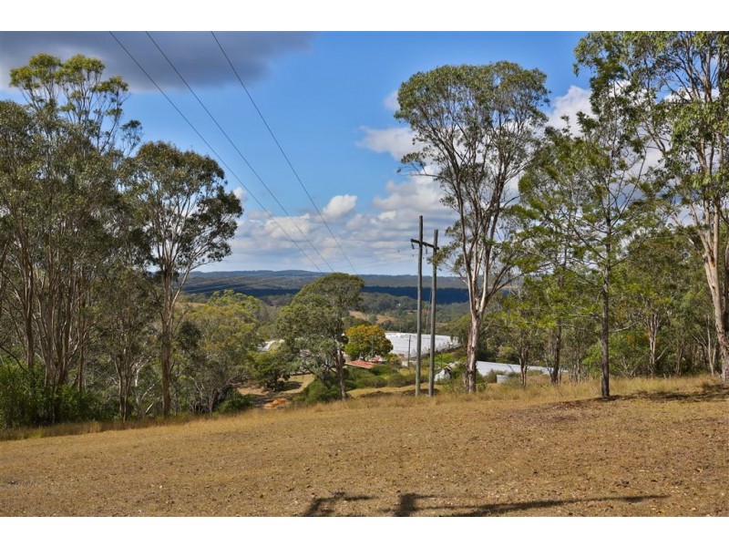 4477 Esk – Hampton Road, Hampton QLD 4352