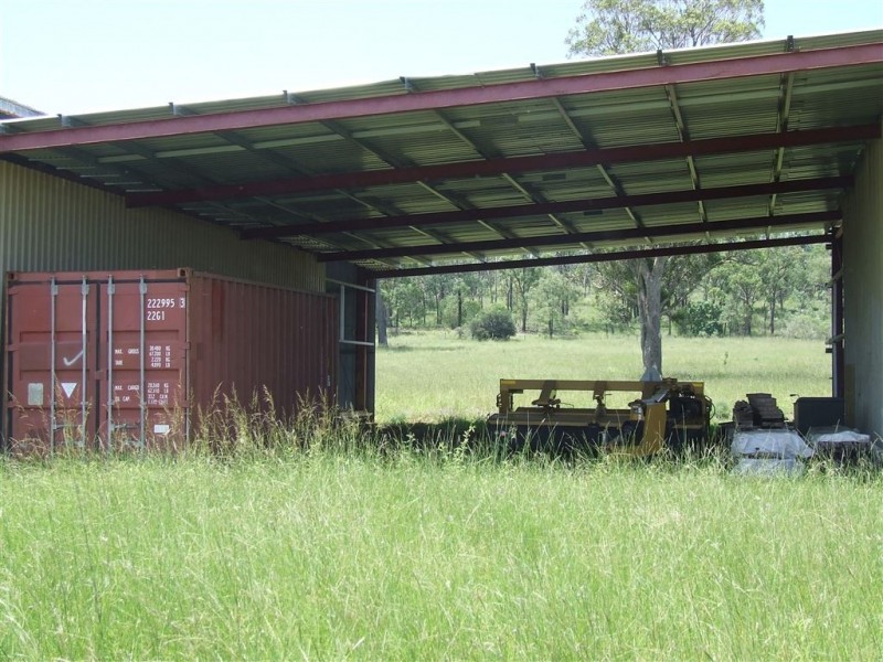 - Goombungee Dam Road, Goombungee QLD 4354