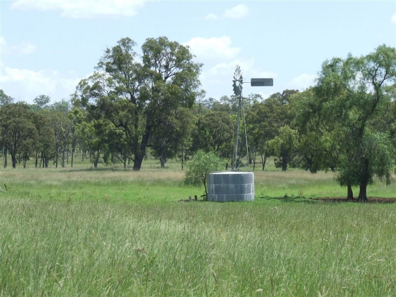 - Goombungee Dam Road, Goombungee QLD 4354
