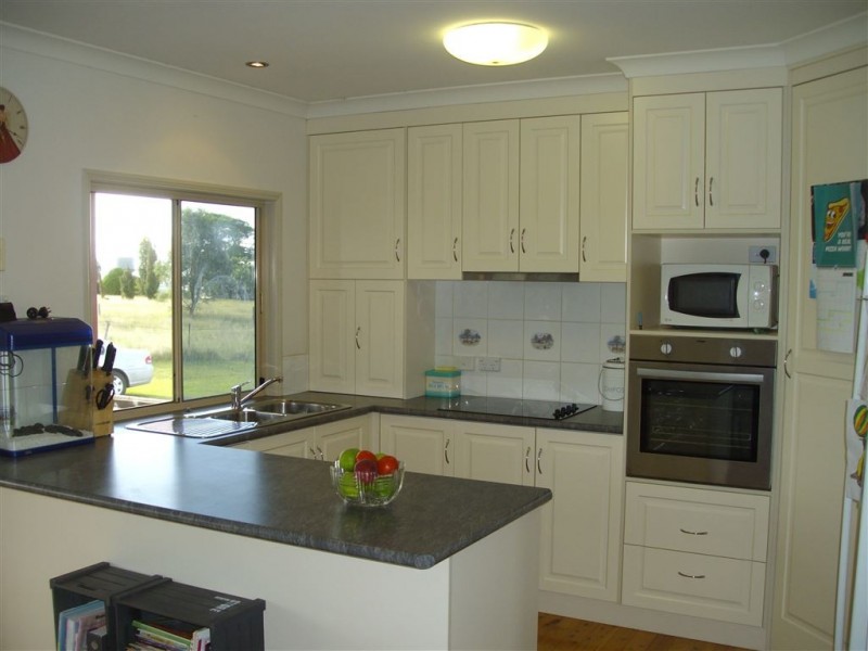 355 Woodlands Road, Greenmount QLD 4359