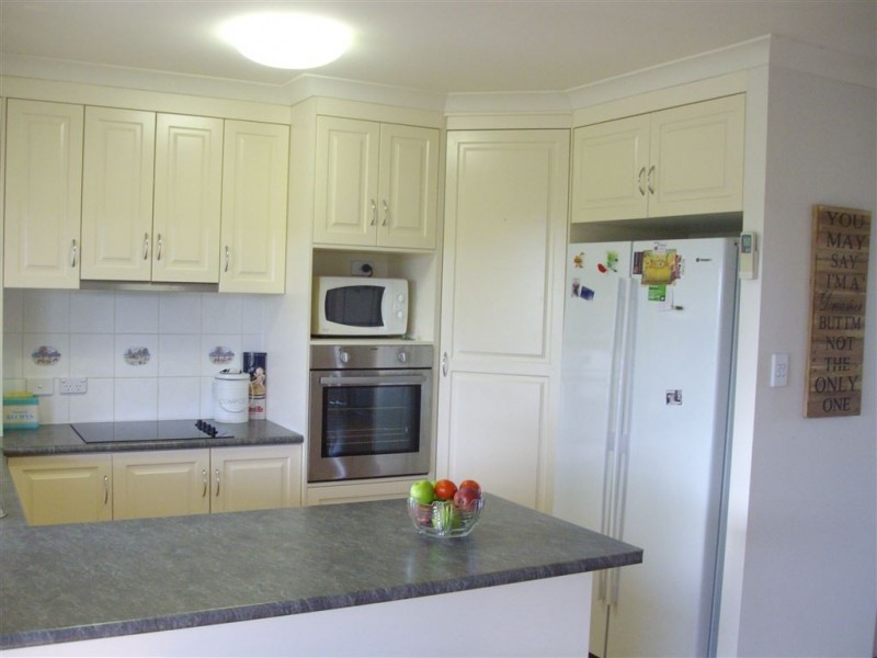 355 Woodlands Road, Greenmount QLD 4359