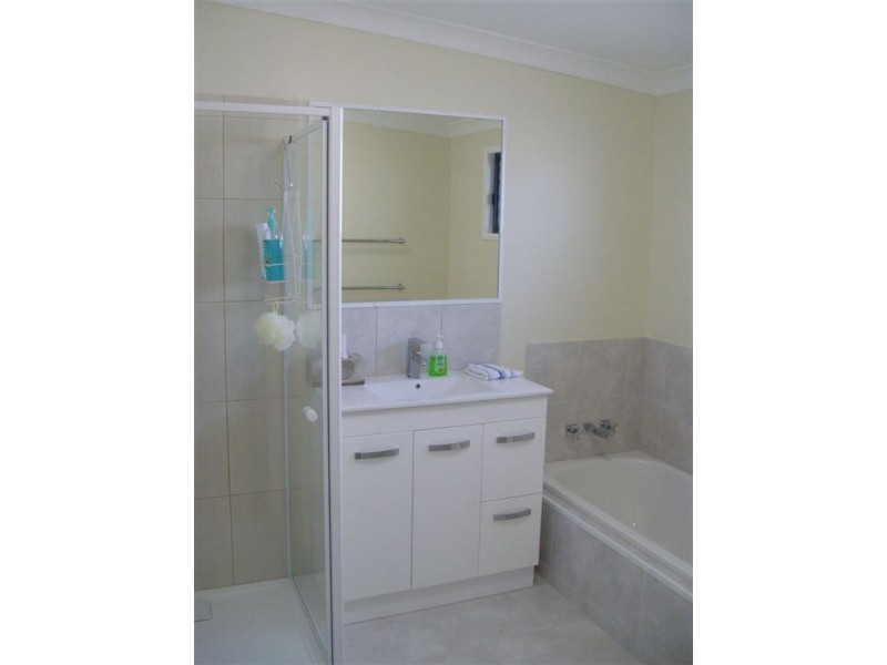 37 Sydney Street, Jandowae QLD 4410