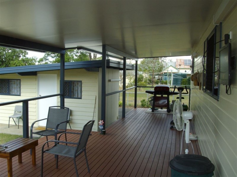 37 Sydney Street, Jandowae QLD 4410