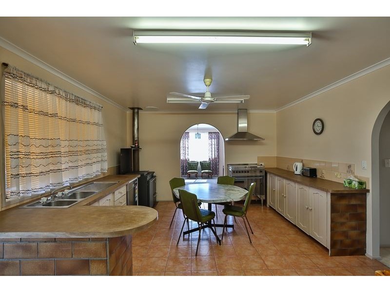 45 Peters Road, Meringandan QLD 4352