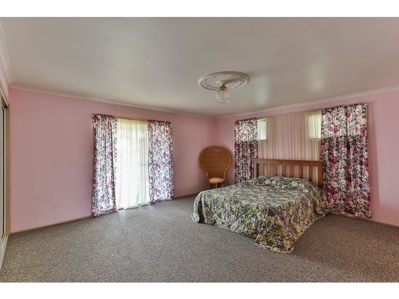 45 Peters Road, Meringandan QLD 4352