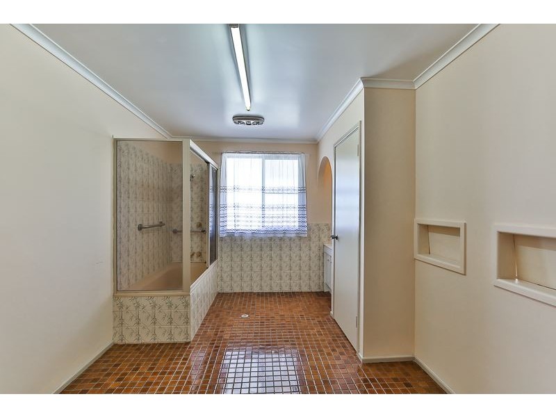 45 Peters Road, Meringandan QLD 4352