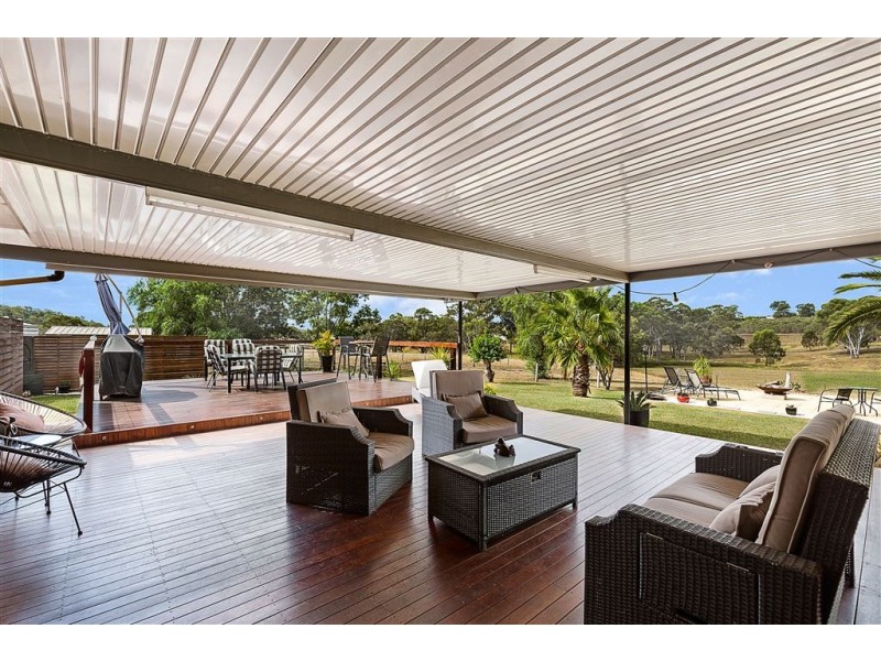 13 Teschner Road, Highfields QLD 4352