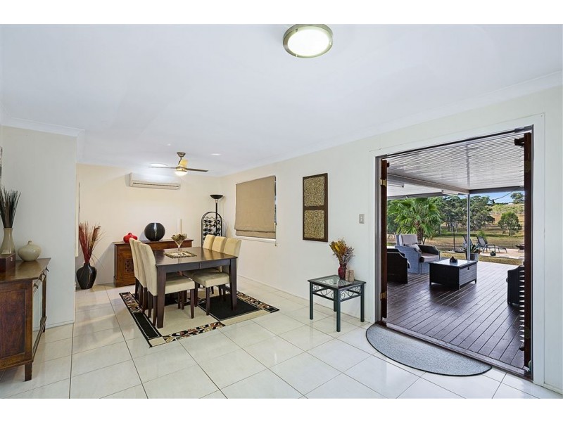 13 Teschner Road, Highfields QLD 4352