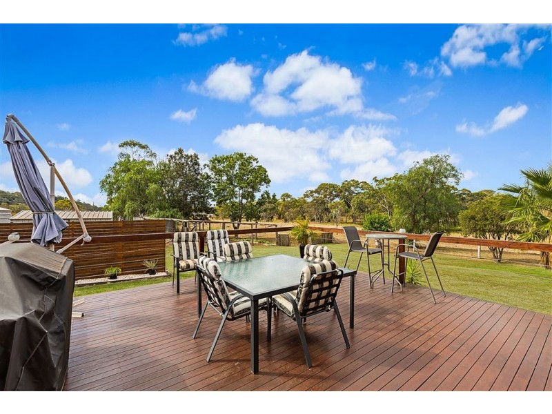 13 Teschner Road, Highfields QLD 4352