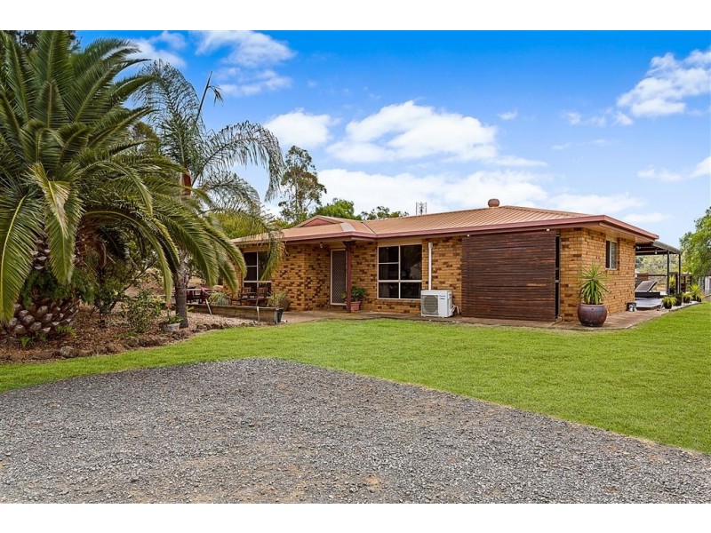 13 Teschner Road, Highfields QLD 4352