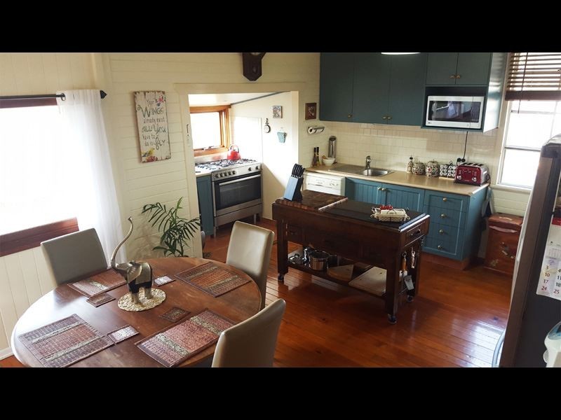 23 Station Street, Helidon QLD 4344