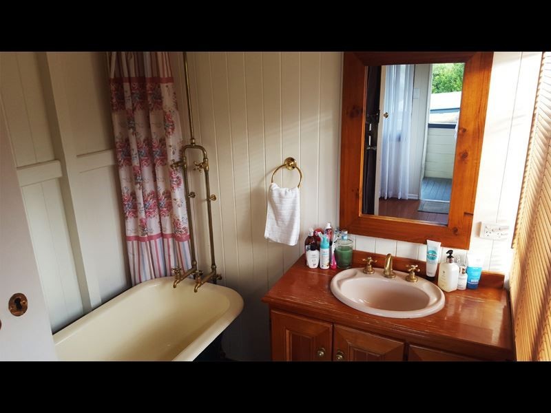 23 Station Street, Helidon QLD 4344