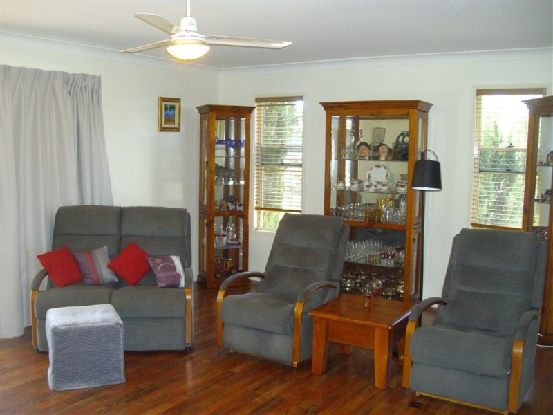 9 Jackson Street, Nobby QLD 4360