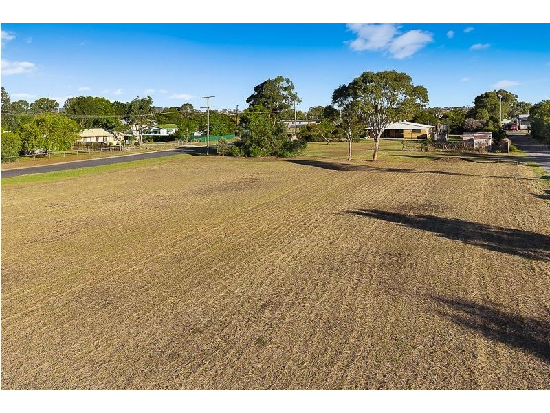 2-8 Donald Street, Cambooya QLD 4358