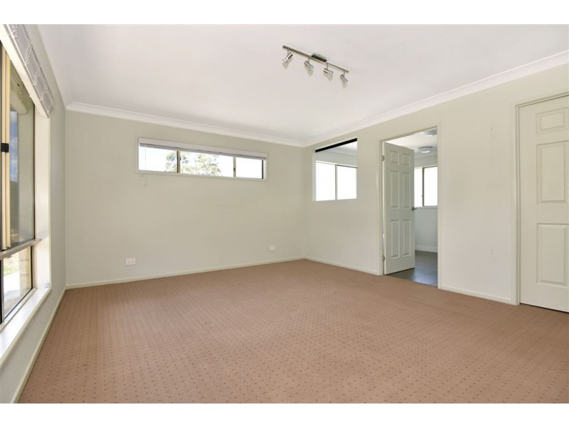 25 Beauly Drive, Top Camp QLD 4350