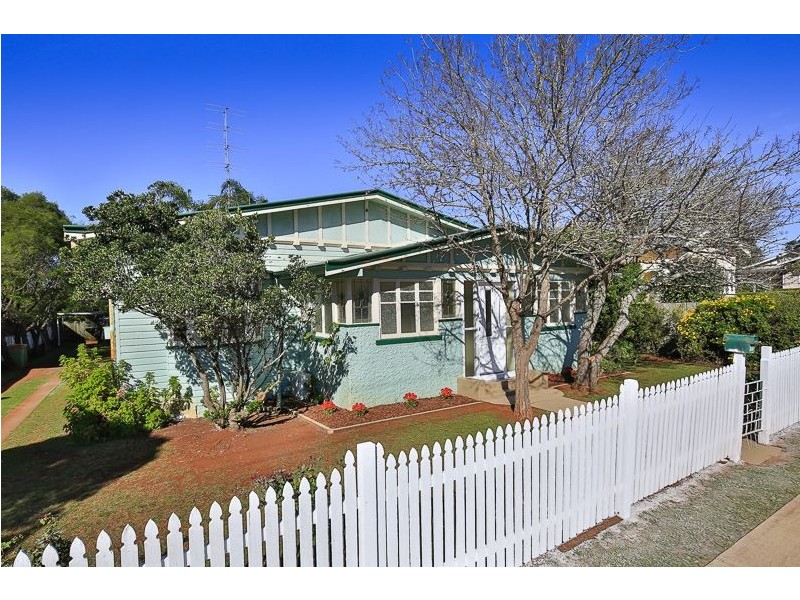 12 Phillip Street, East Toowoomba QLD 4350