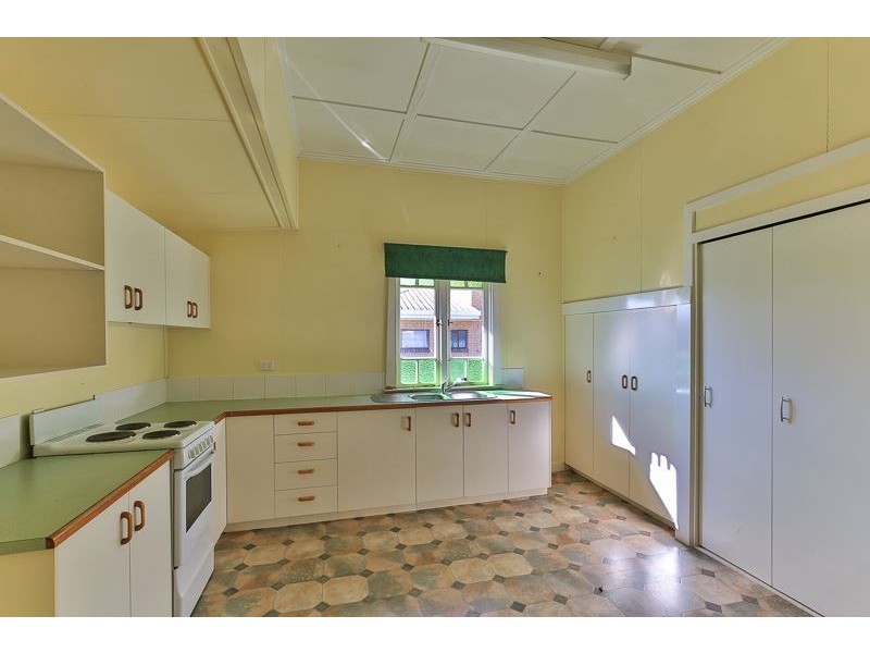 12 Phillip Street, East Toowoomba QLD 4350