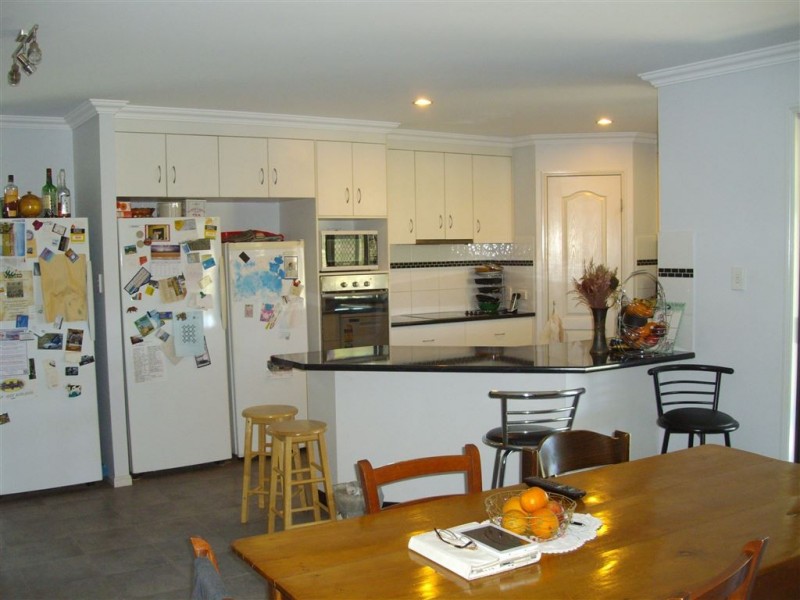 146 Paddys Lane, Linthorpe QLD 4356