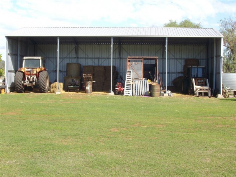 146 Paddys Lane, Linthorpe QLD 4356