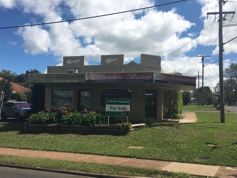 227 West Street, Harristown QLD 4350