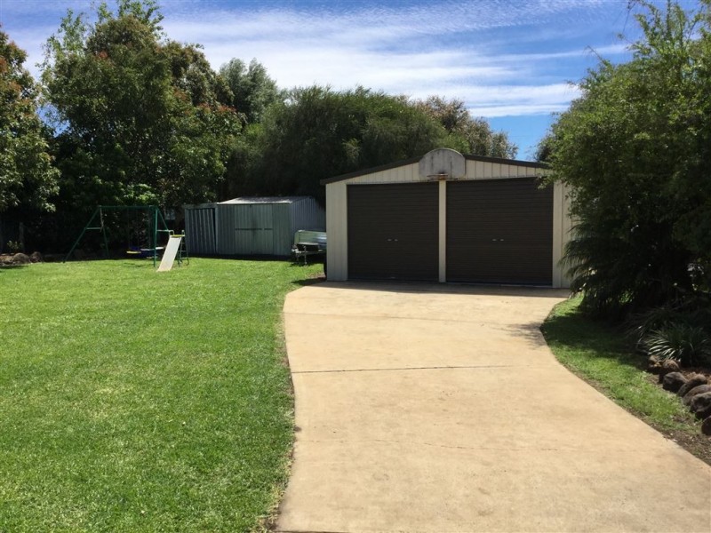 9 Station Street, Wyreema QLD 4352