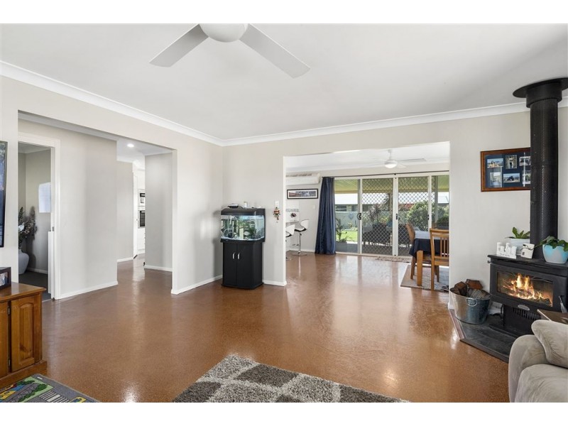 36 Harrow St, Cambooya QLD 4358