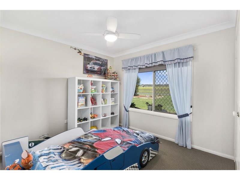 36 Harrow St, Cambooya QLD 4358