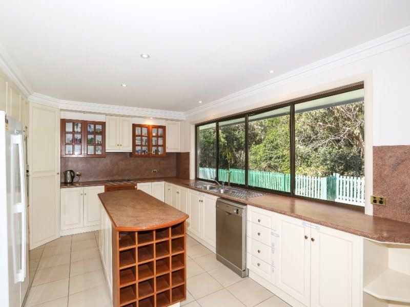 1086 Ruthven Street, Kearneys Spring QLD 4350