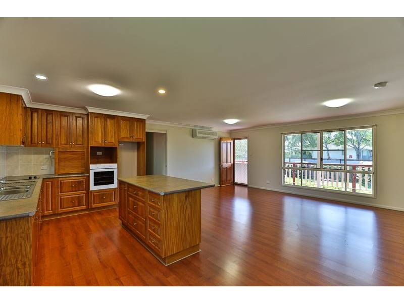 6 Ramsay Street, Cambooya QLD 4358