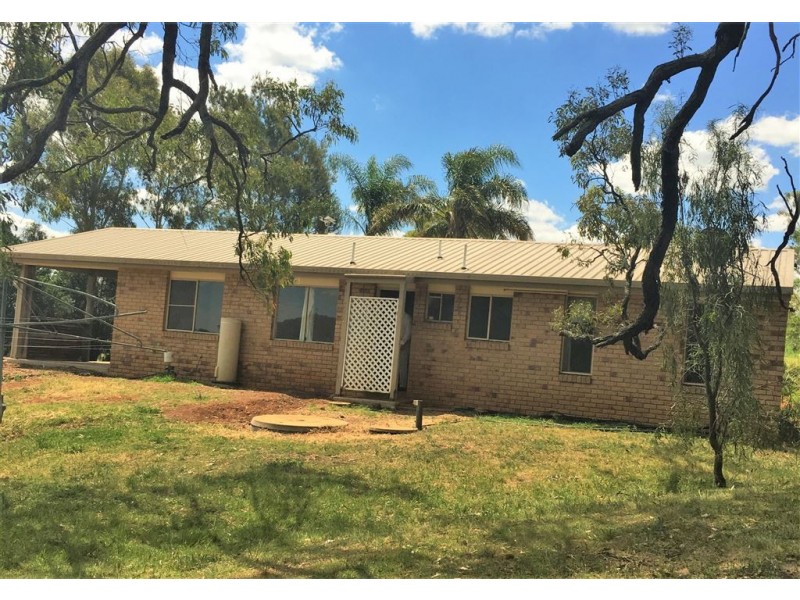 21 Postle Street, Darling Heights QLD 4350