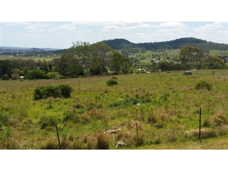 21 Postle Street, Darling Heights QLD 4350