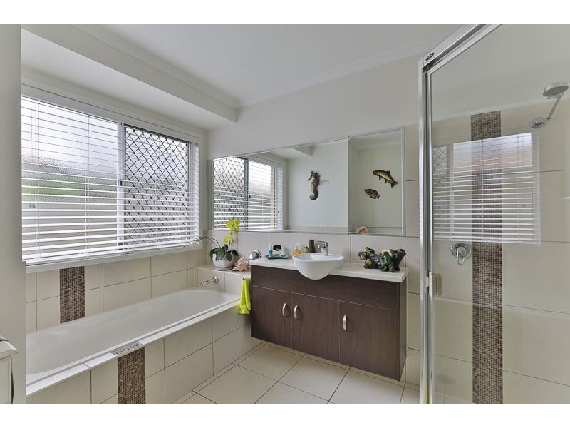 22 Mooney Street, Harlaxton QLD 4350