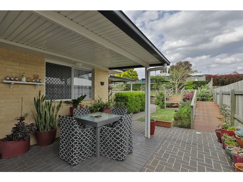 22 Mooney Street, Harlaxton QLD 4350