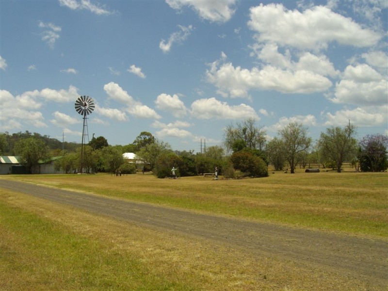 14021 New England Highway, Greenmount East QLD 4359