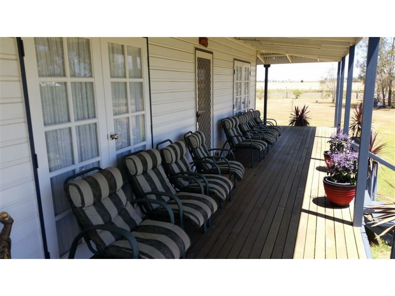 8 Holsteins Road, Brymaroo QLD 4403