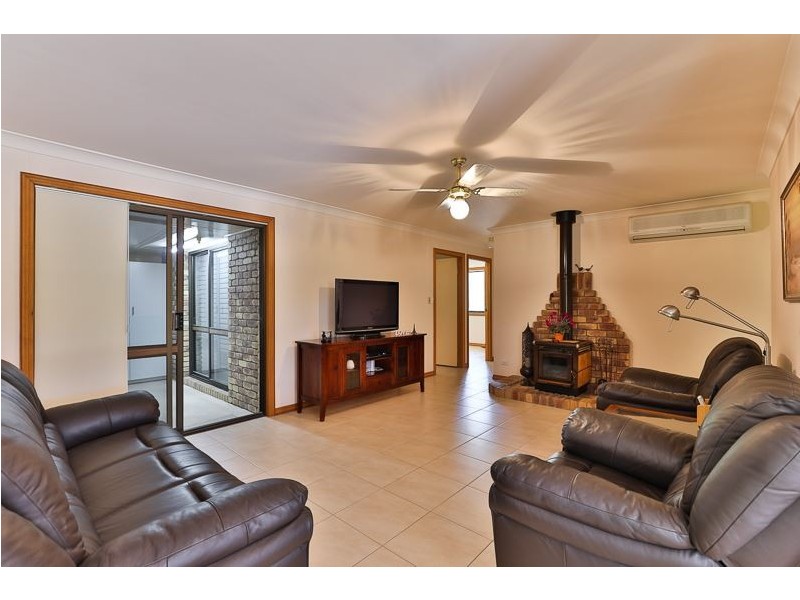 12 Crebra Crescent, Top Camp QLD 4350