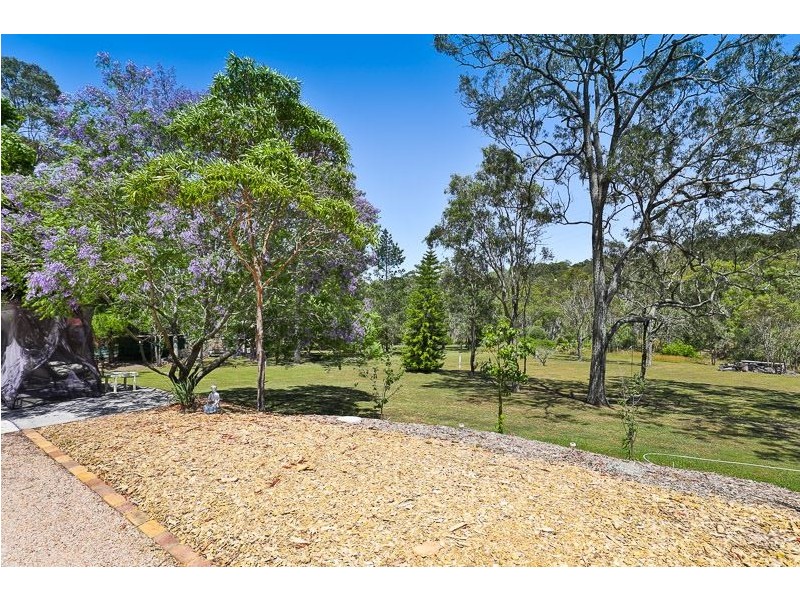 12 Crebra Crescent, Top Camp QLD 4350