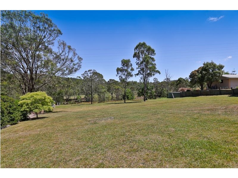 10 Crebra Crescent, Top Camp QLD 4350