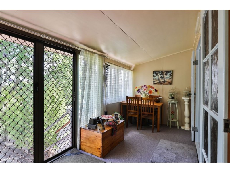 5 Victoria Street, Goombungee QLD 4354