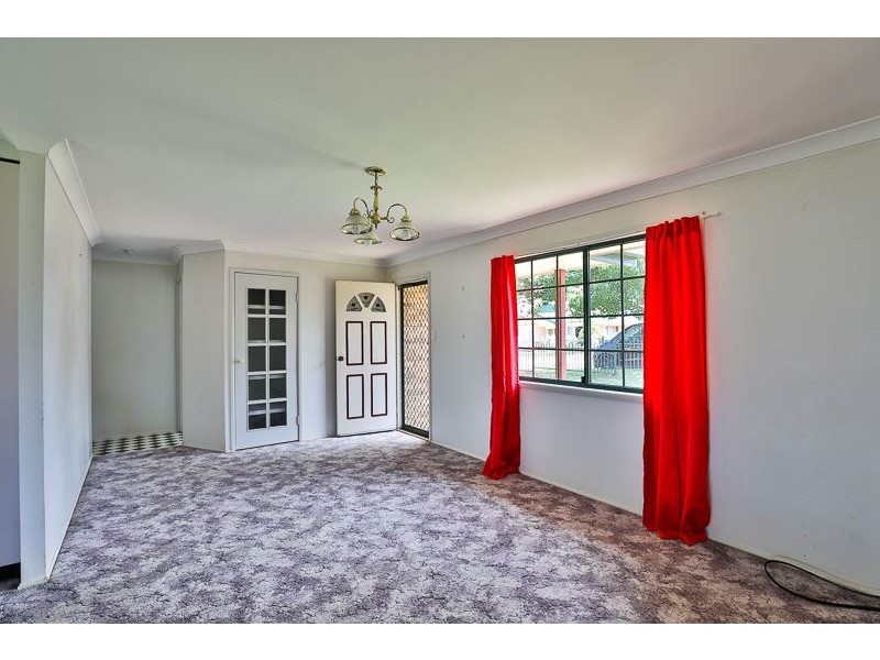 8 Stoneyhurst Court, Glenvale QLD 4350