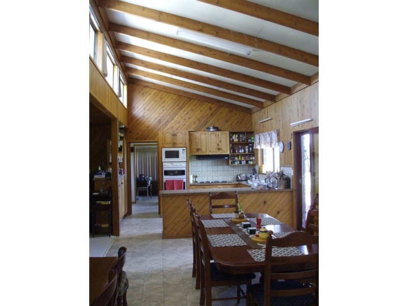 56 Newport Road, Headington Hill QLD 4361