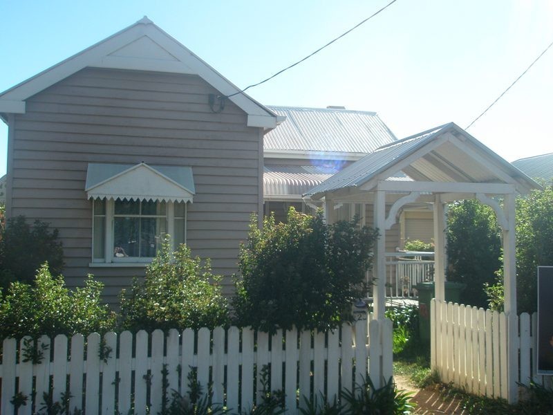 123 Hume Street, Toowoomba QLD 4350