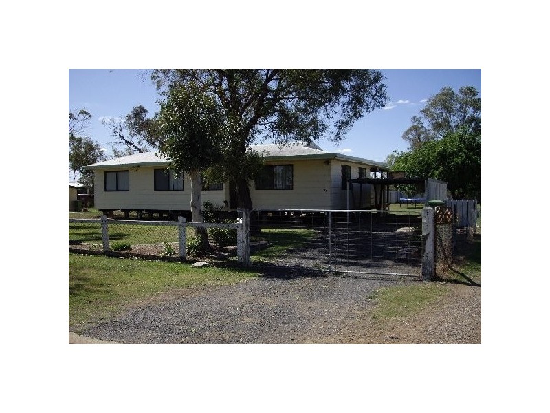 56 Eton Street, Cambooya QLD 4358