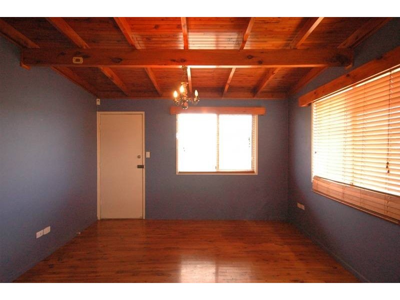 24 Waverley Street, Toowoomba QLD 4350