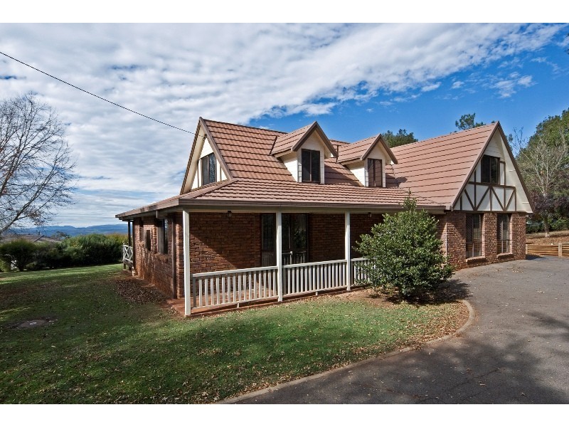 2 Flagstone Creek Road, Middle Ridge QLD 4350